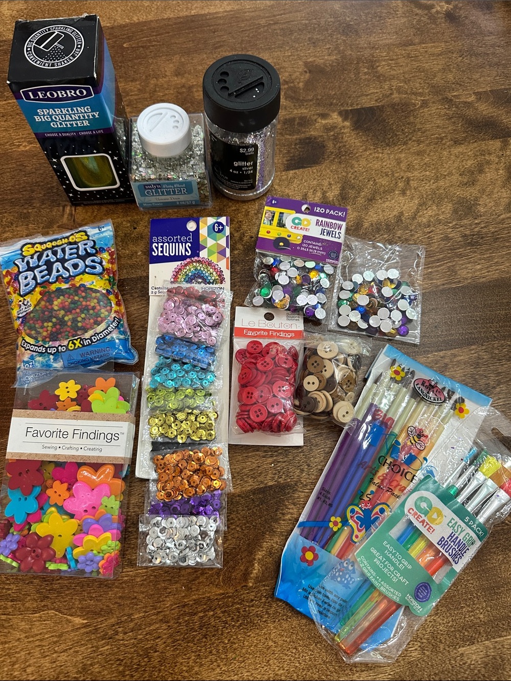 Miscellaneous craft items
